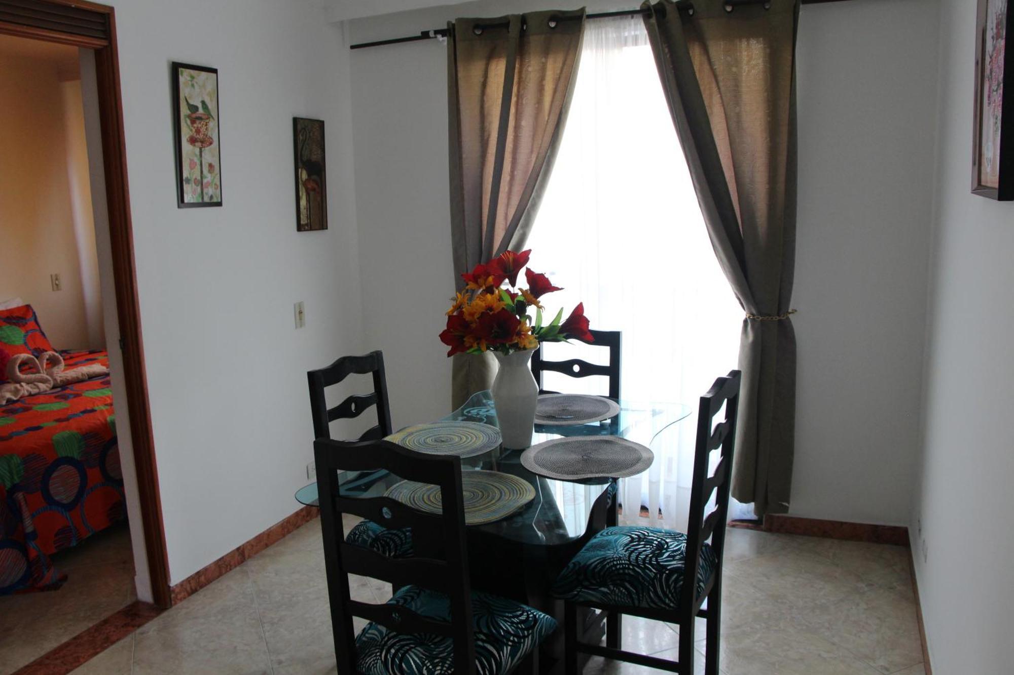 Habitaciones En Medellín Esterno foto