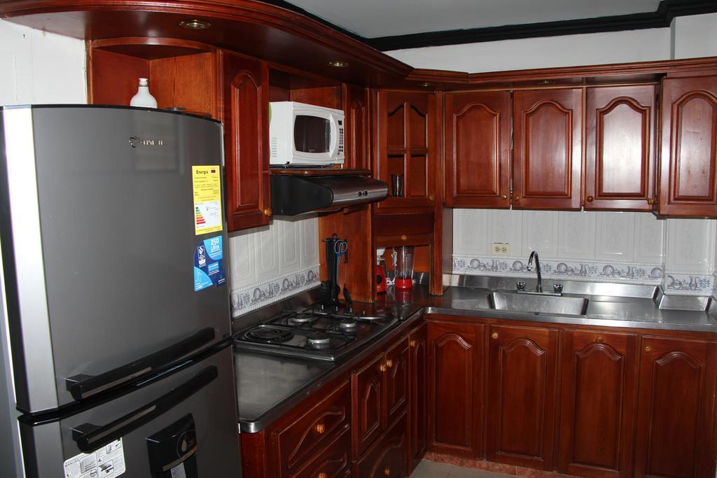 Habitaciones En Medellín Esterno foto