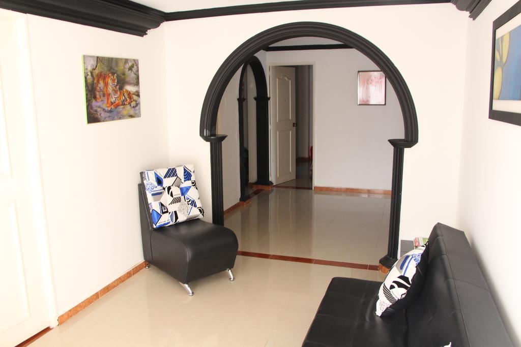 Habitaciones En Medellín Esterno foto